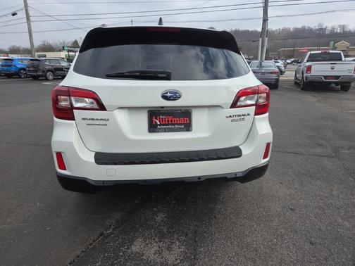 2017 Subaru Outback 2.5i Touring