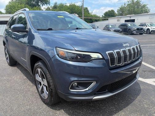 Slate Blue Pearlcoat 2020 Jeep Cherokee Limited