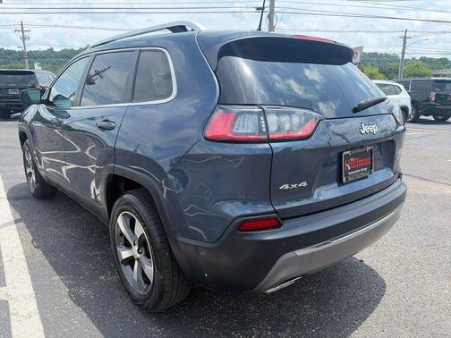 Slate Blue Pearlcoat 2020 Jeep Cherokee Limited