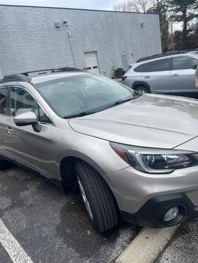 2018 Subaru Outback 2.5i Premium