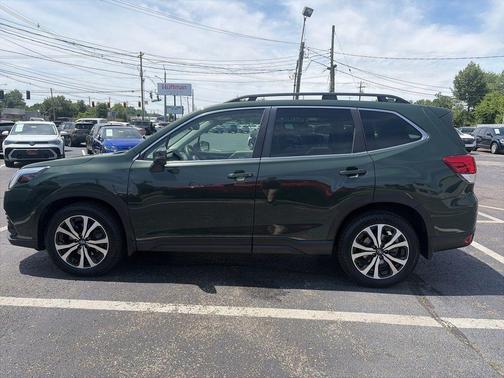 Cascade Green Silica 2022 Subaru Forester Limited