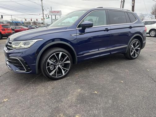 2022 Volkswagen Tiguan 2.0T SEL R-Line