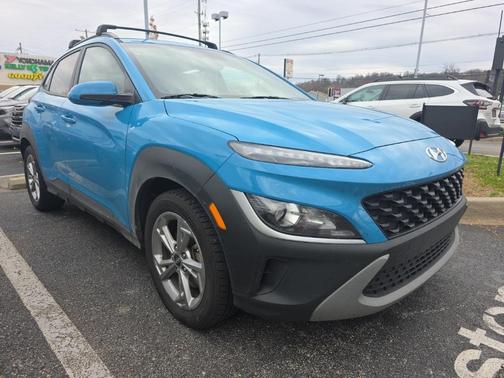 2022 Hyundai KONA SEL