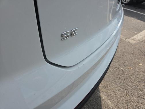 2023 Volkswagen Atlas Cross Sport 2.0T SE