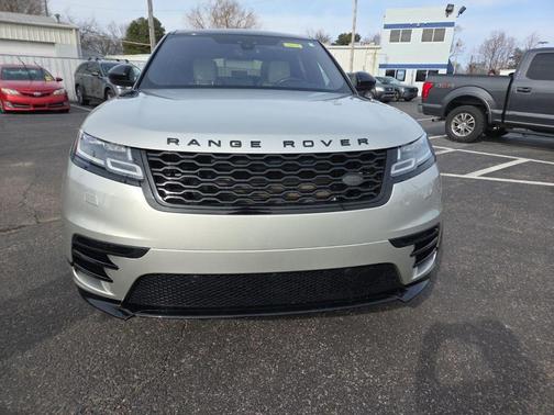 2019 Land Rover Range Rover Velar P250 SE R-Dynamic