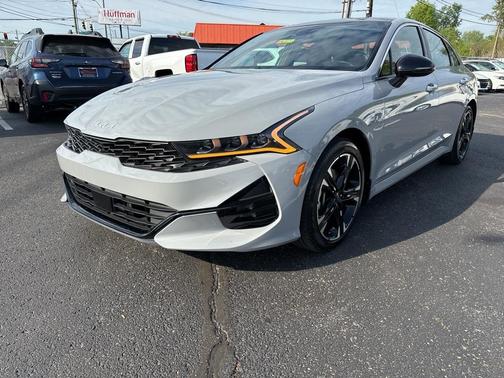 2022 Kia K5 GT-Line