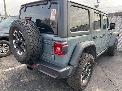 2025 Jeep Wrangler 4xe Rubicon