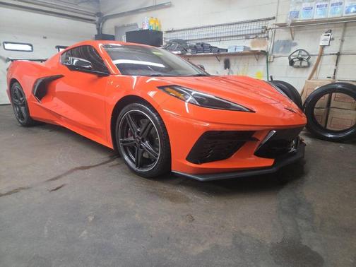 2025 Chevrolet Corvette Stingray w/2LT