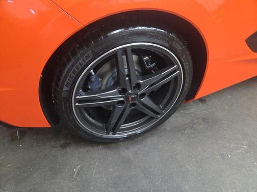 2025 Chevrolet Corvette Stingray w/2LT