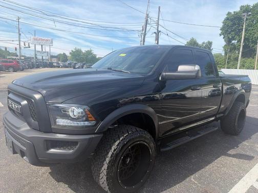 Diamond Black 2023 RAM 1500 Classic SLT