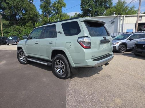2023 Toyota 4Runner TRD Off Road