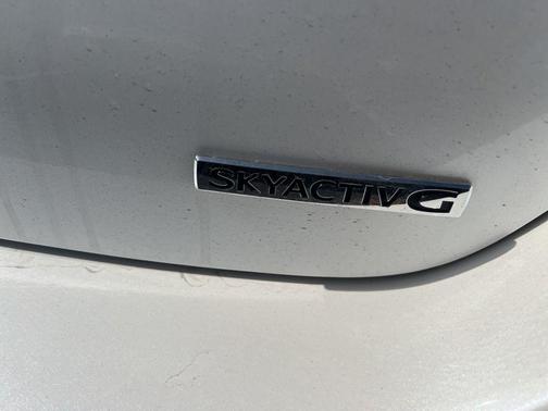 2023 Mazda Mazda3 FWD w/Preferred Package