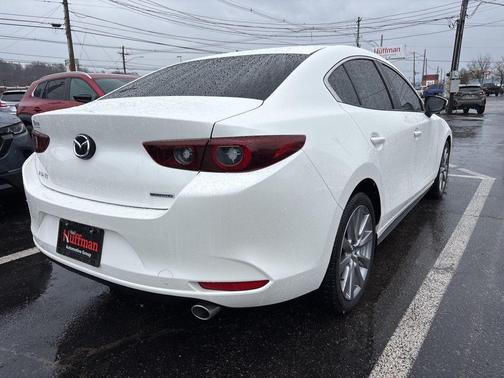 2023 Mazda Mazda3 FWD w/Preferred Package