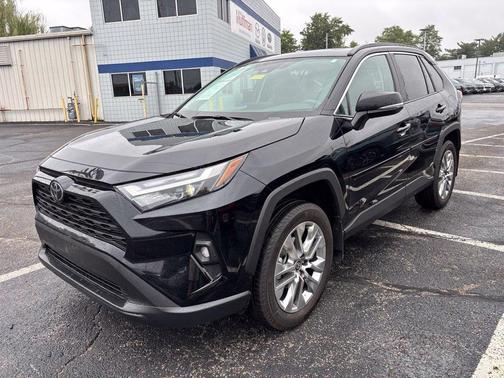 Black 2025 Toyota RAV4 XLE Premium