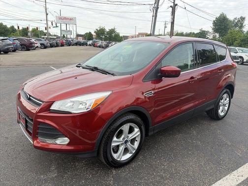 Sunset 2014 Ford Escape SE
