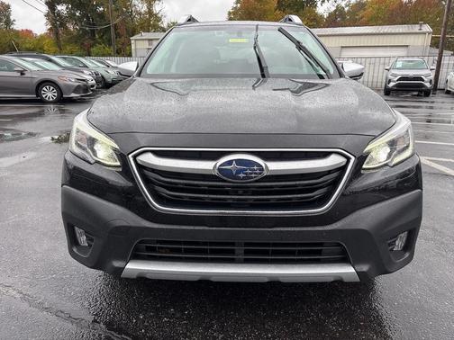 2022 Subaru Outback Touring