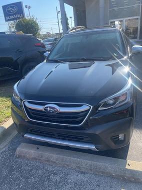 2022 Subaru Outback Touring