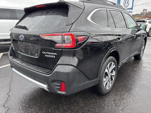 2022 Subaru Outback Touring