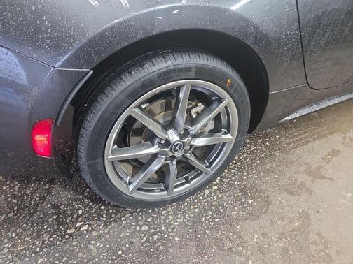 2023 Mazda MX-5 Miata RF Grand Touring