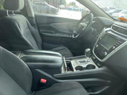Magnetic Black 2017 Nissan Murano SV