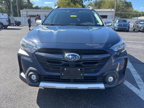 2023 Subaru Outback Touring