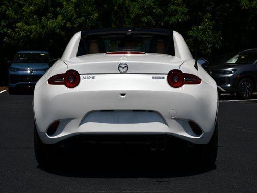 Snowflake White Pearl 2026 Mazda MX-5 Miata Grand Touring