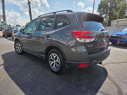 2021 Subaru Forester Premium