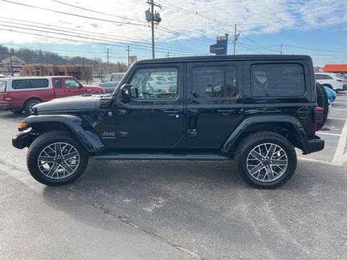 2024 Jeep Wrangler 4xe High Altitude