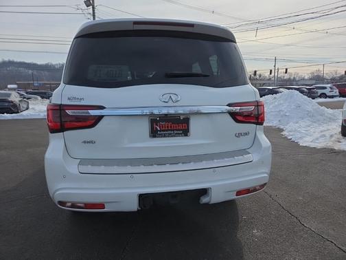 2023 INFINITI QX80 SENSORY