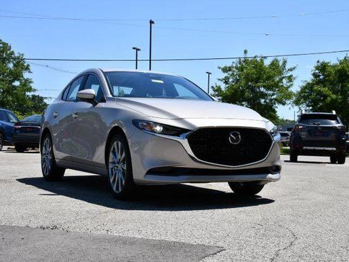 Platinum Quartz Metallic 2026 Mazda Mazda3 FWD w/Preferred Package