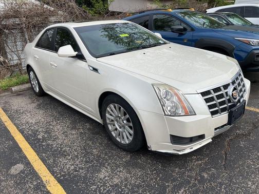 White Diamond Clearcoat 2013 Cadillac CTS Luxury