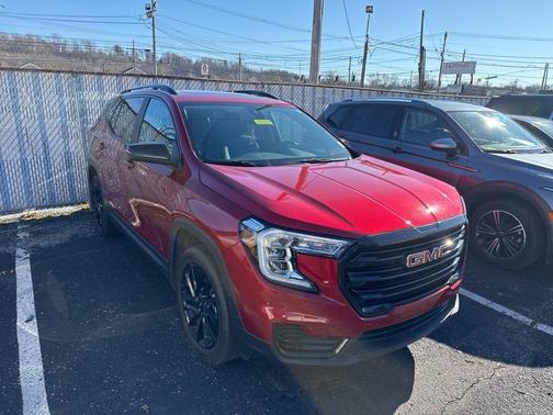 2023 GMC Terrain SLE