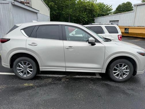 Platinum 2025 Mazda CX-5 2.5 S Select Package