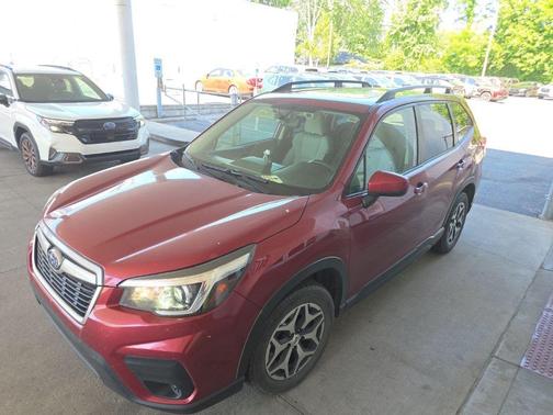 Crimson Red Pearl 2020 Subaru Forester Premium