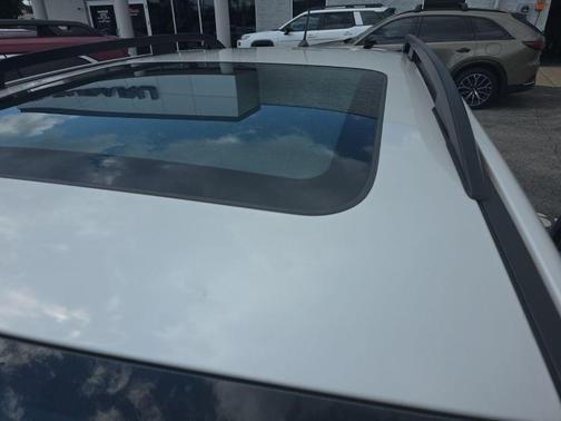 Satin White Pearl 2014 Subaru Forester 2.5i Premium
