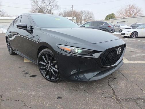 2022 Mazda Mazda3 AWD w/Premium Package