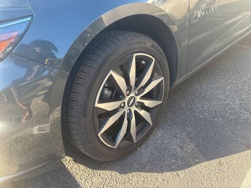 2017 Chevrolet Malibu 1LT