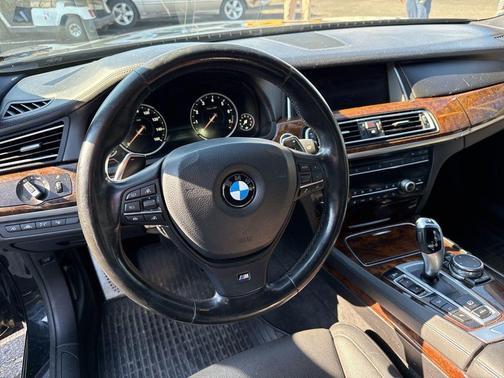 2015 BMW 740 Li xDrive