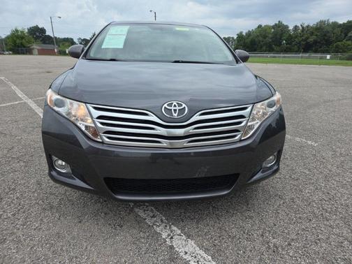 Magnetic Gray Metallic 2009 Toyota Venza