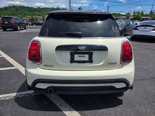 2023 MINI Hardtop Cooper