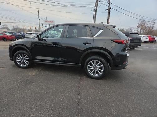 2023 Mazda CX-5 2.5 S Preferred Package