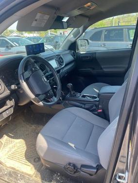 2019 Toyota Tacoma SR