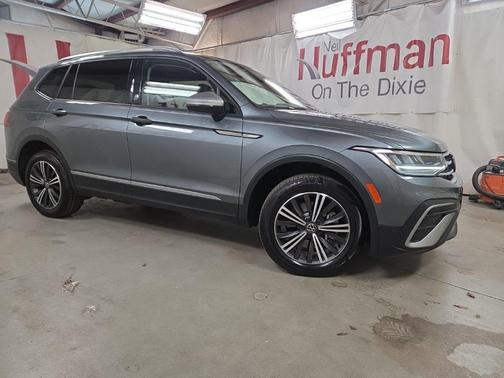 2024 Volkswagen Tiguan 2.0T Wolfsburg Edition
