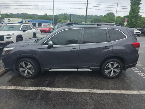 Magnetite Gray Metallic 2020 Subaru Forester Touring