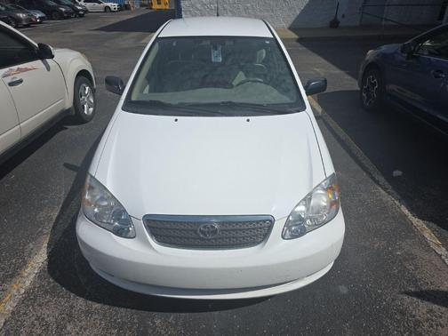 Super White 2007 Toyota Corolla