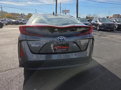 2017 Toyota Prius Prime Advanced