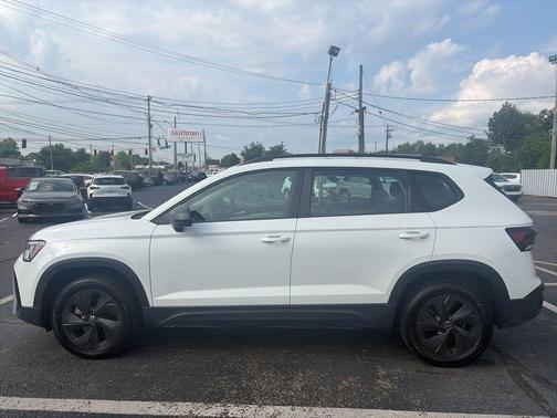 Pure White 2025 Volkswagen Taos 1.5T S