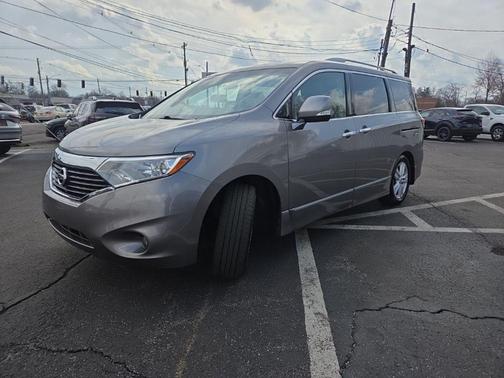 2011 Nissan Quest LE