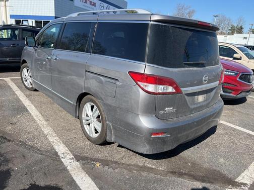 2011 Nissan Quest LE