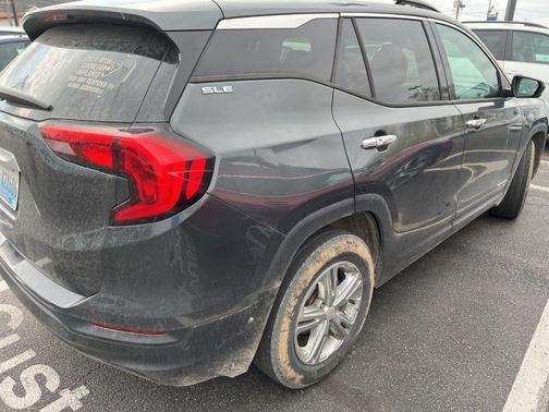 Graphite Gray Metallic 2018 GMC Terrain SLE